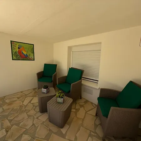 Type 3 아파트 El Tosalet